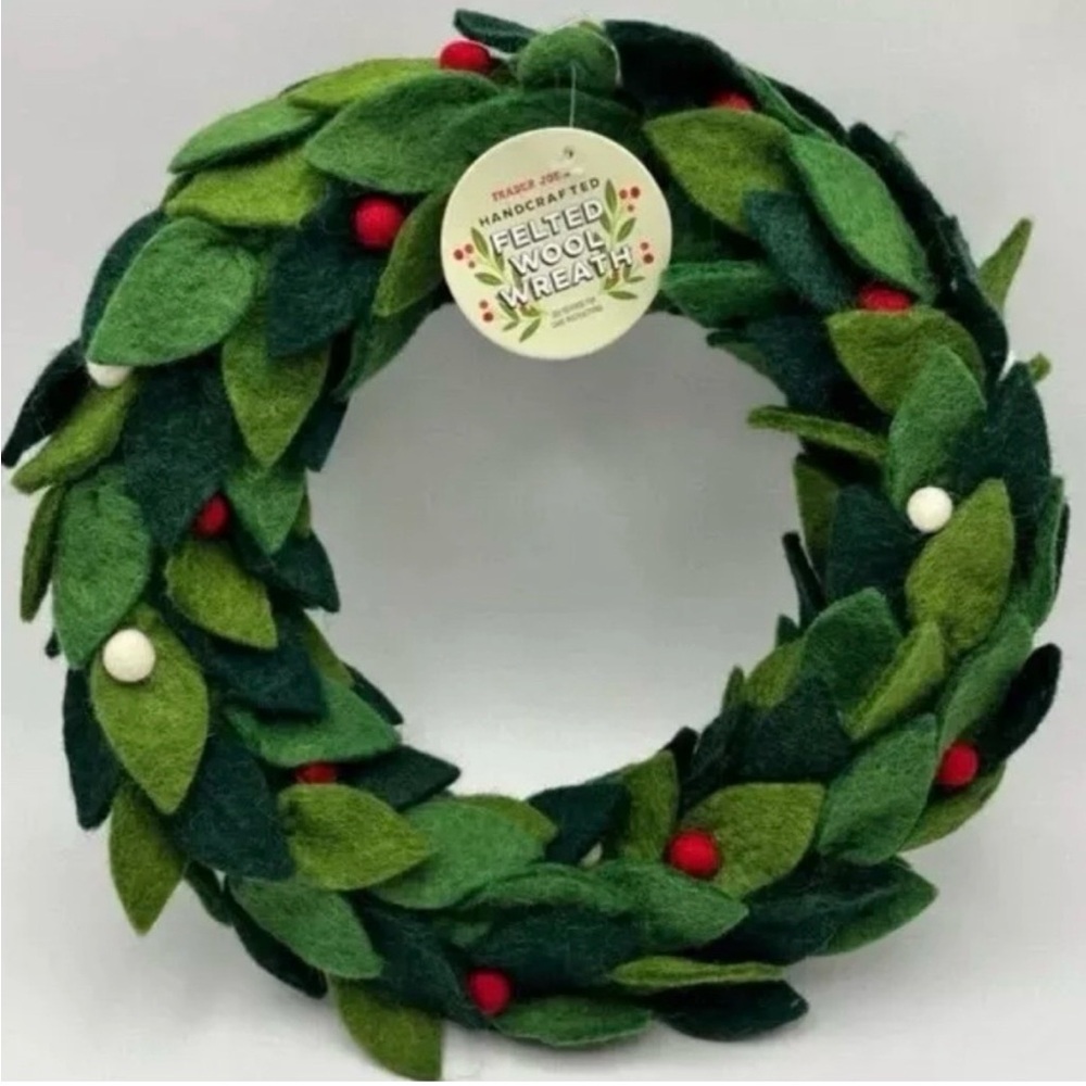 Trader Joe's Handcrafted Felted Wool Christmas Wreath Holiday Decor 2025 NEW